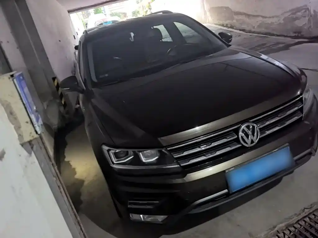 Volkswagen Tiguan L — миниатюра 4