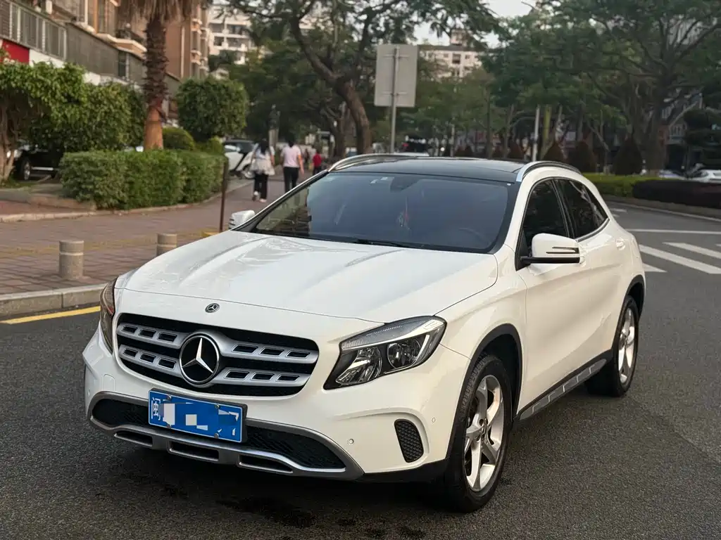 Mercedes-Benz GLA 2018