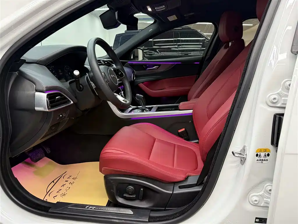 Jaguar XEL 2021 2.0T 250PS R-DYNAMIC S Sport