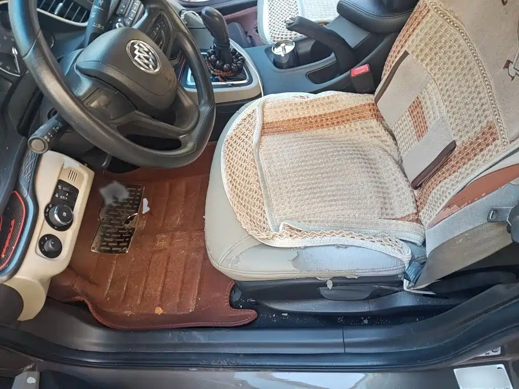 Buick Excelle — миниатюра 8
