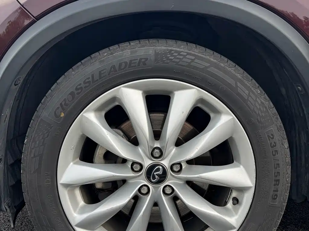 Infiniti QX50 — миниатюра 33