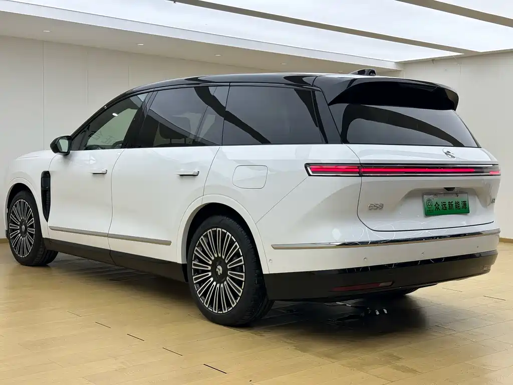NIO ES8 — миниатюра 35
