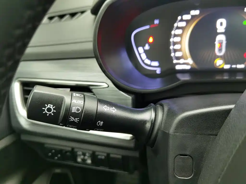 Geely Emgrand GS — миниатюра 21