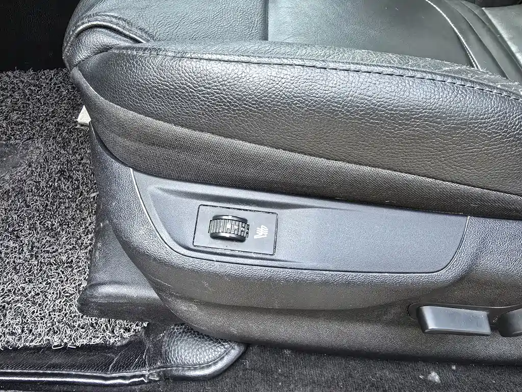 DS 5 1.6T Luxury Edition THP160, фото 15