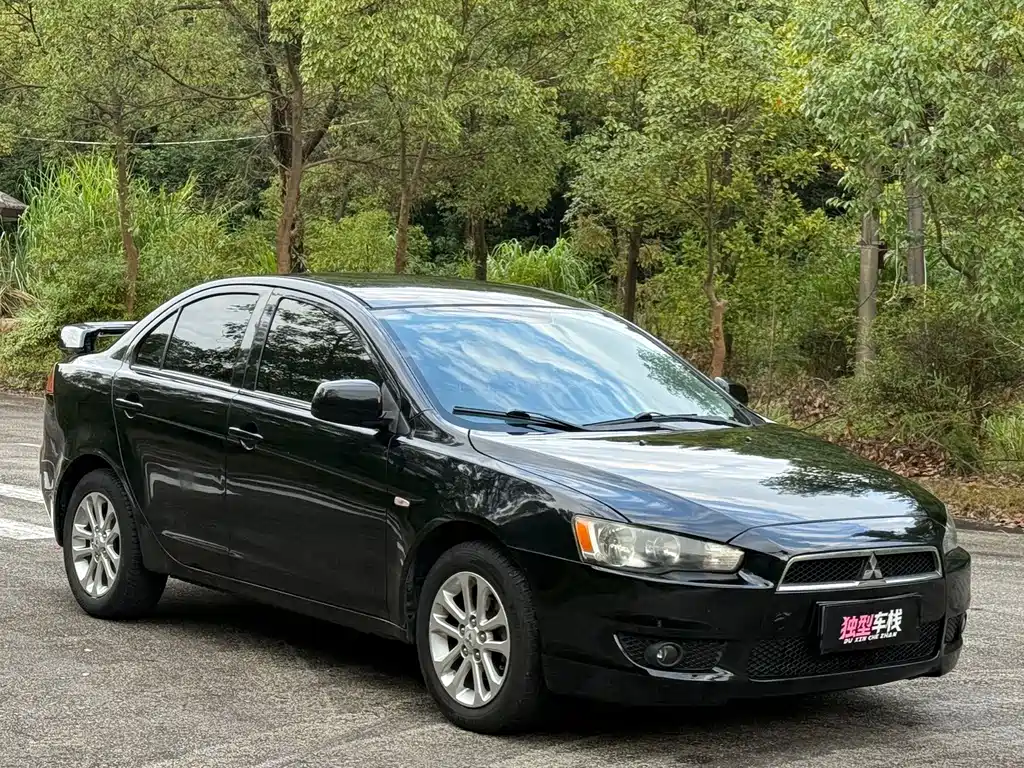 Mitsubishi Lancer EX — миниатюра 3