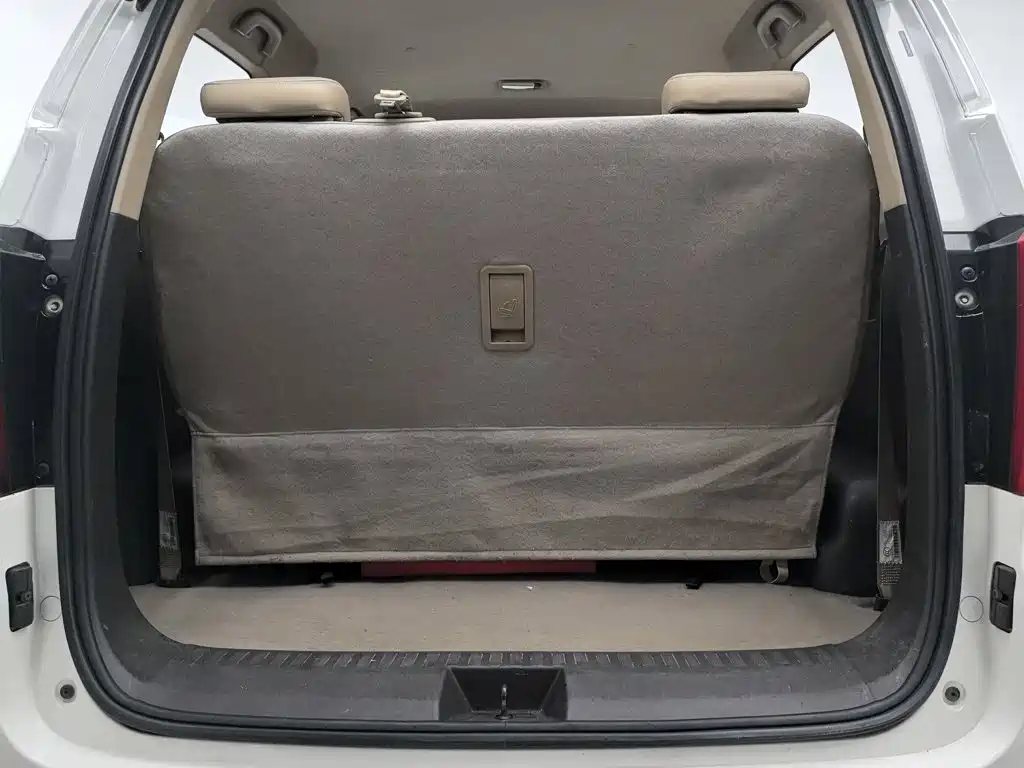 Wuling Hongguang — миниатюра 16