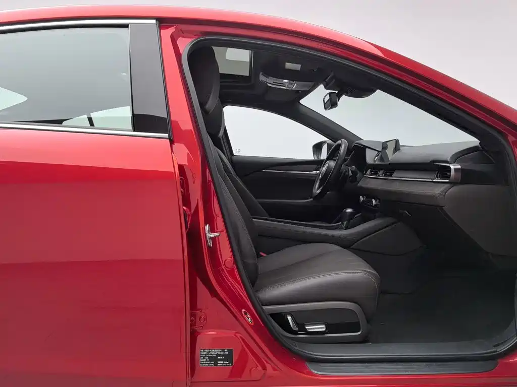 Mazda Atenza — миниатюра 23