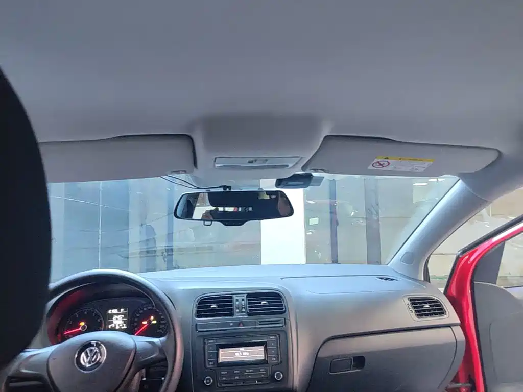 Volkswagen Polo — миниатюра 18