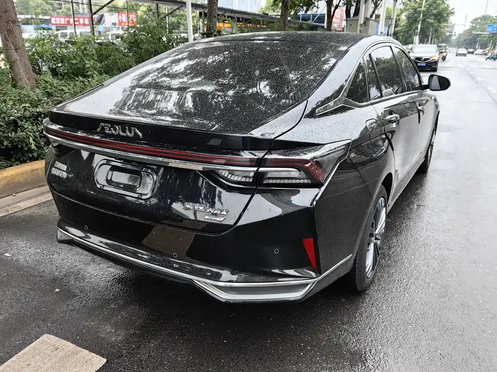 Dongfeng Aeolus Yixuan Max MAX 2021 1.5T