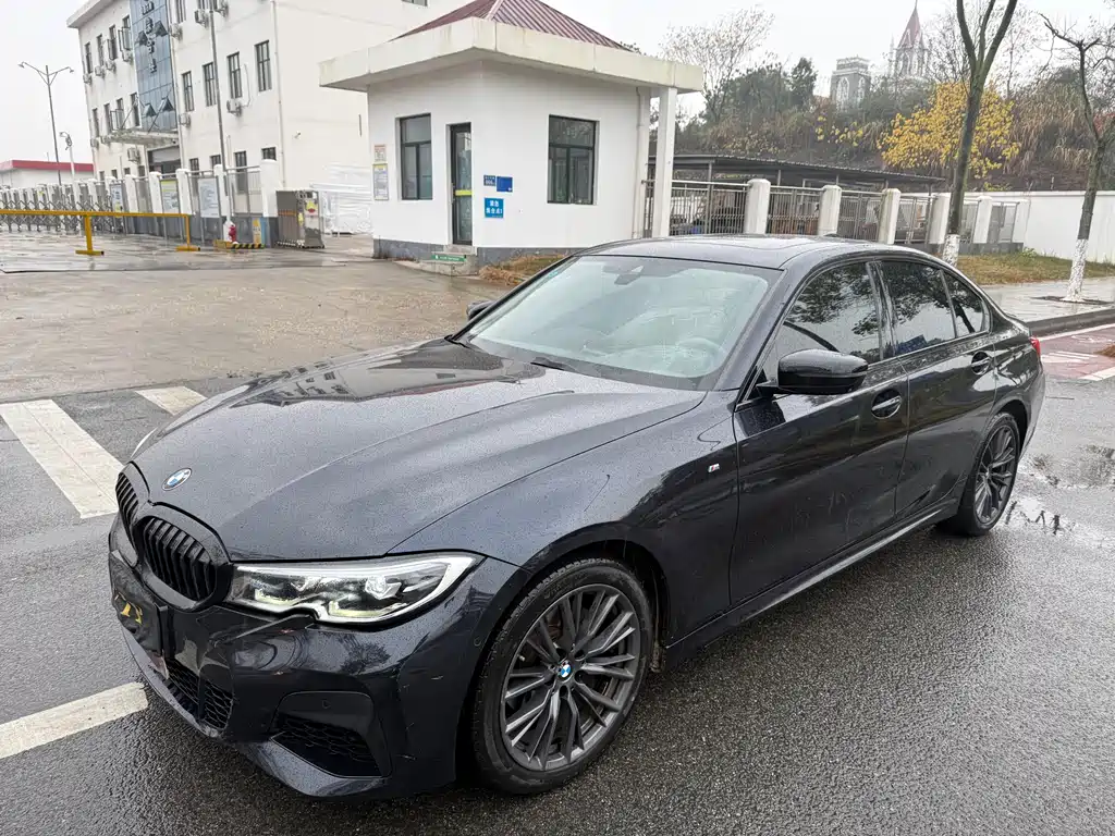 BMW 3 Series 2022