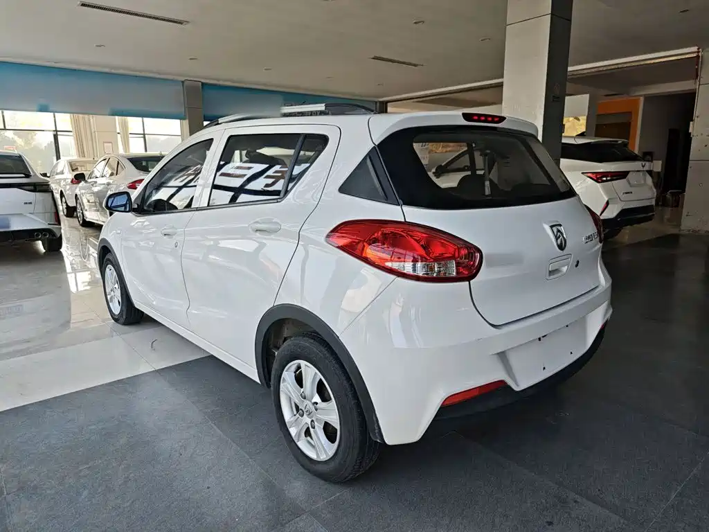 Baojun 310 — миниатюра 5