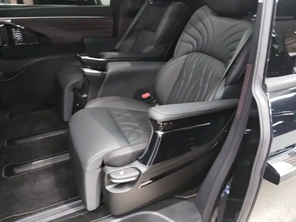 GAC Motor Trumpchi M8 — миниатюра 17