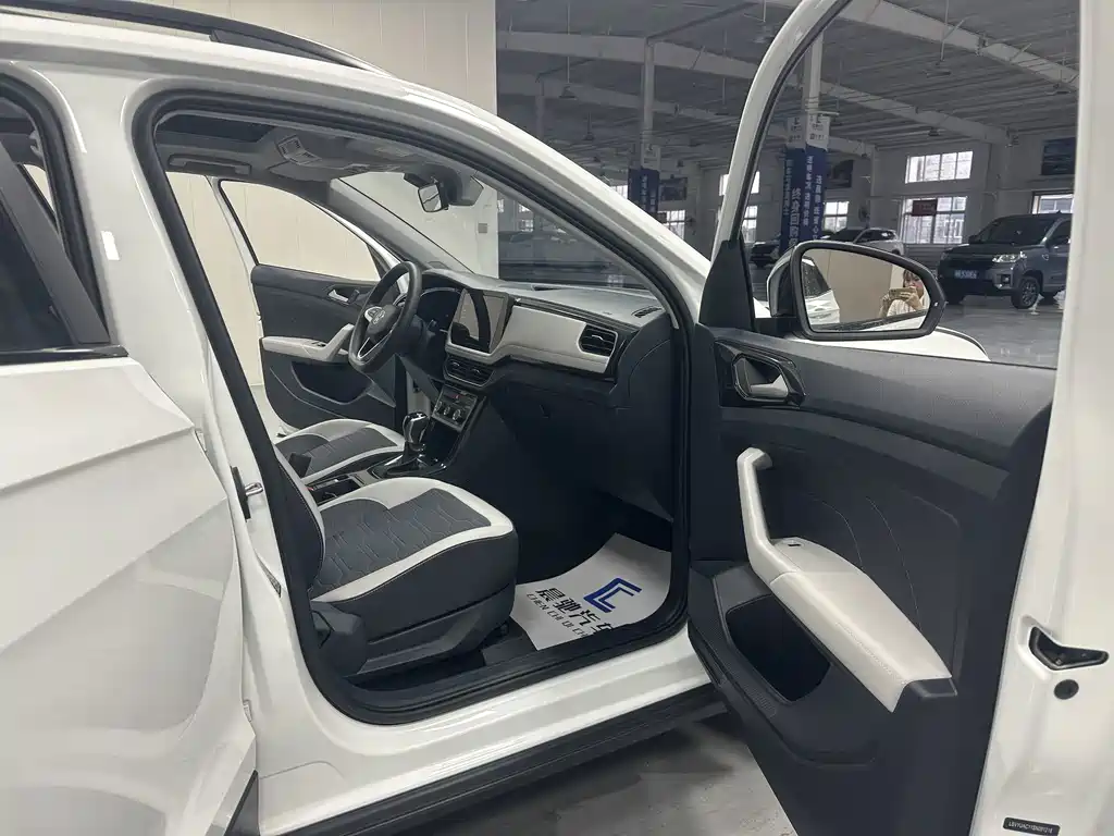 Volkswagen Tharu — миниатюра 13