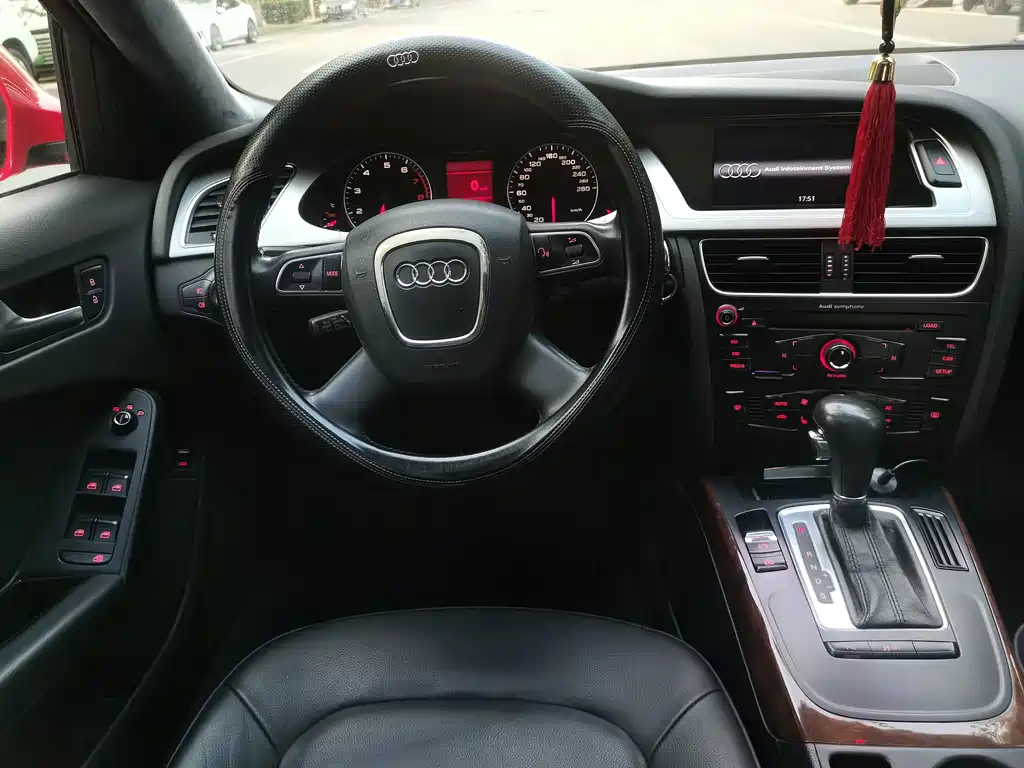 Audi A4L — миниатюра 16