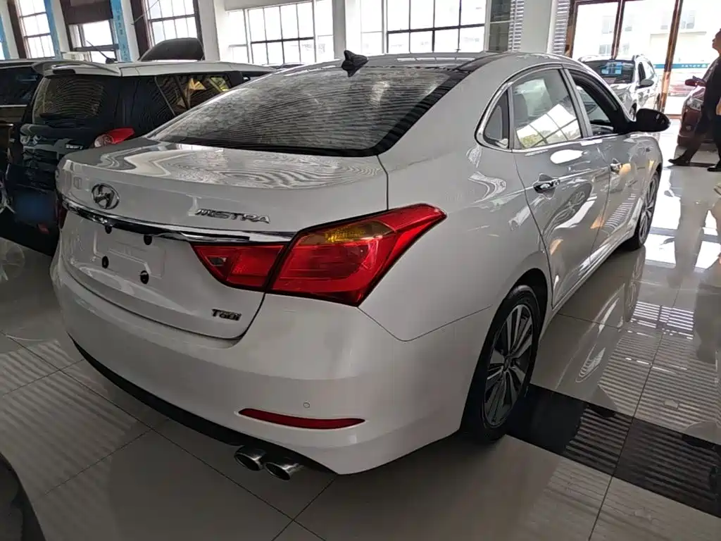 Hyundai Mistra — миниатюра 7