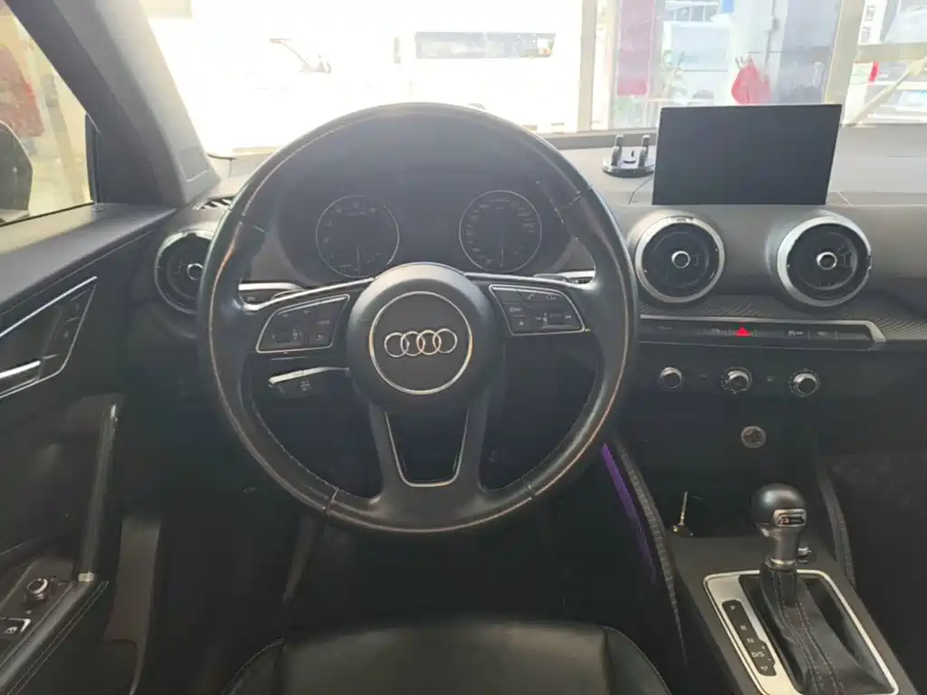 Audi Q2L — миниатюра 11