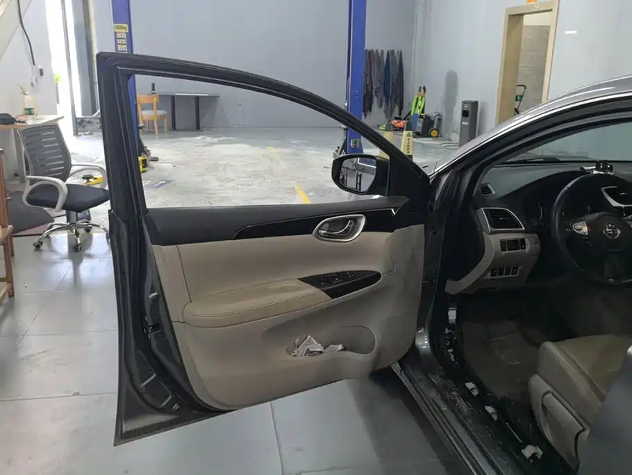 Nissan Sylphy — миниатюра 7
