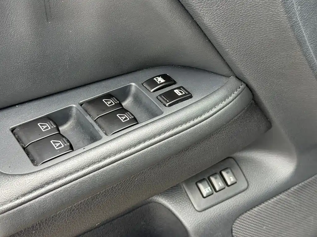 Infiniti M — миниатюра 15