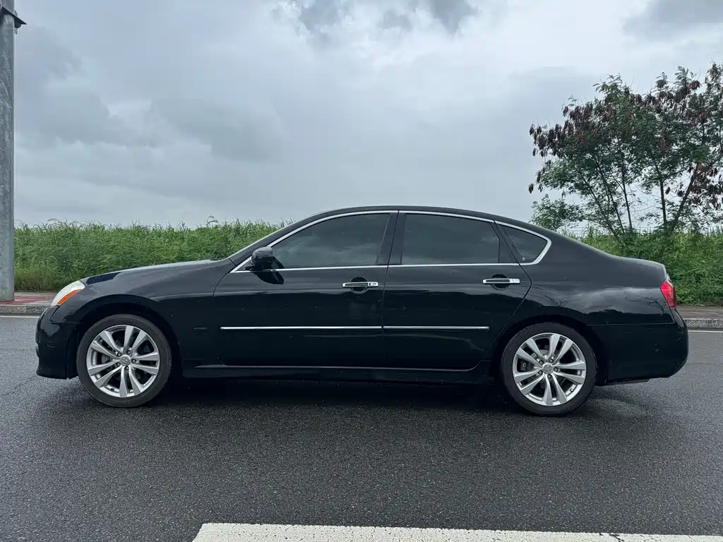 Infiniti M — миниатюра 24