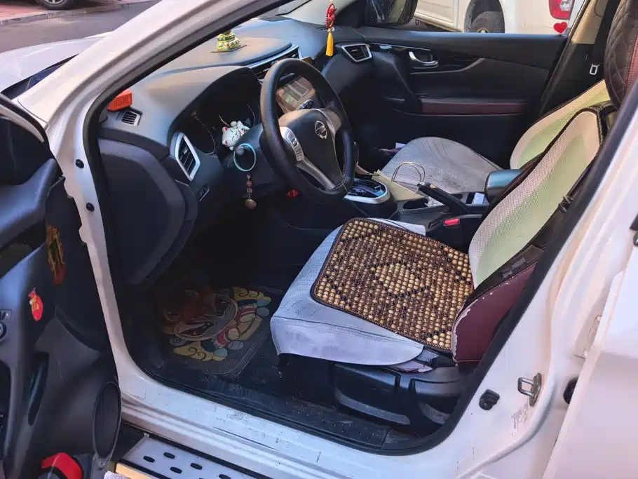 Nissan Qashqai — миниатюра 9