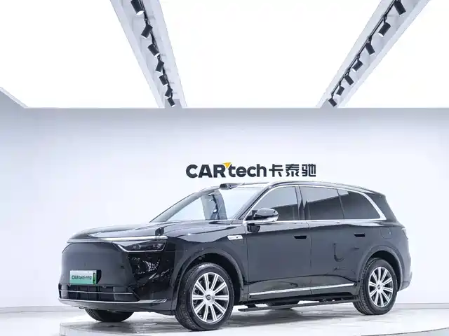 AITO ASK THE WORLD M8 2025