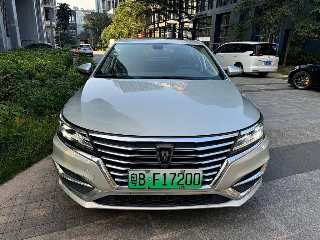 Roewe i6 New Energy — миниатюра 2