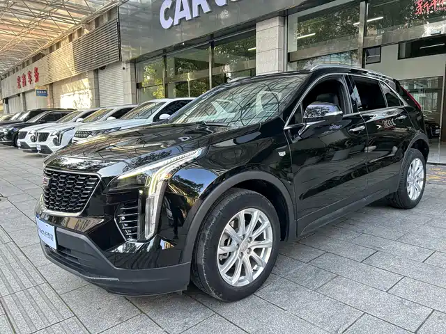 CADILLAC CT4