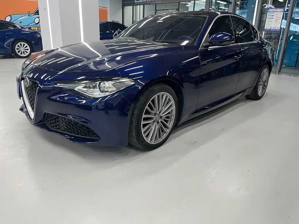 ALFA ROMEO GIULIA