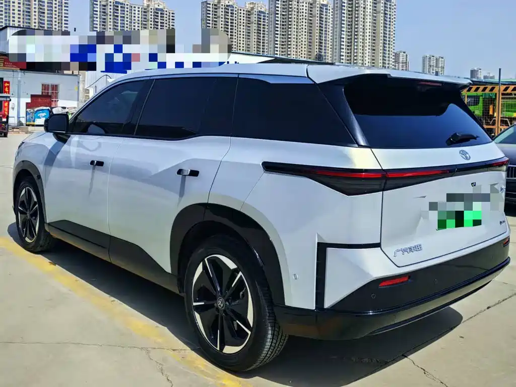 TOYOTA PLATINUM WISDOM 3X