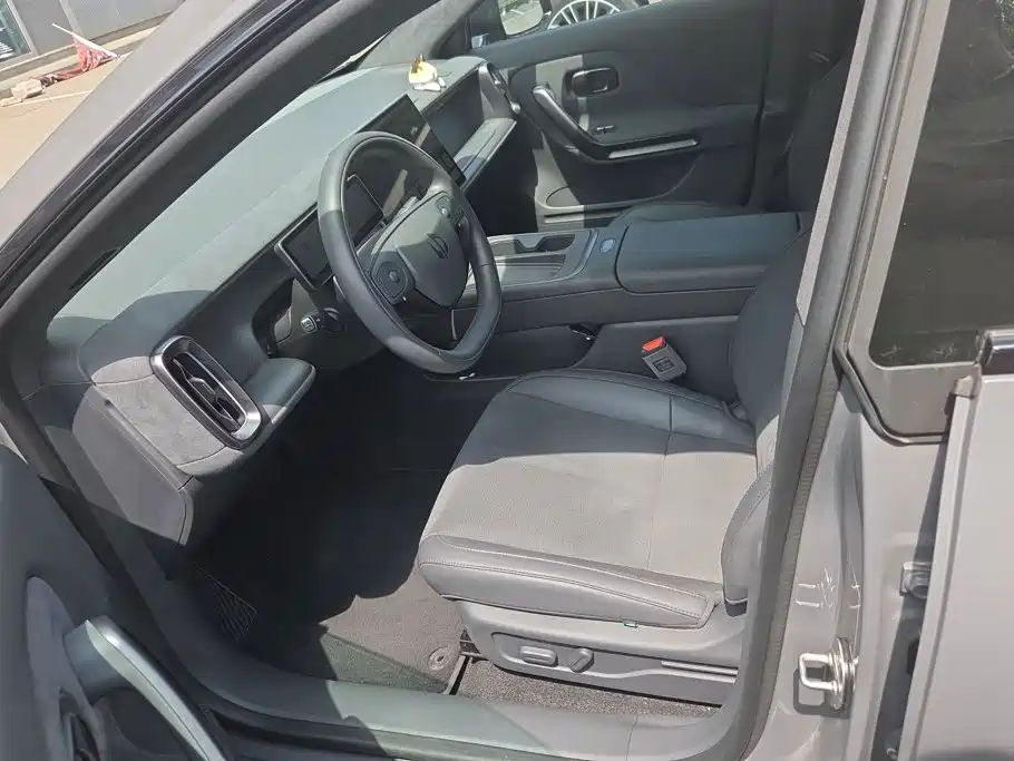 Leapmotor Leapmotor Lafa5 — миниатюра 9
