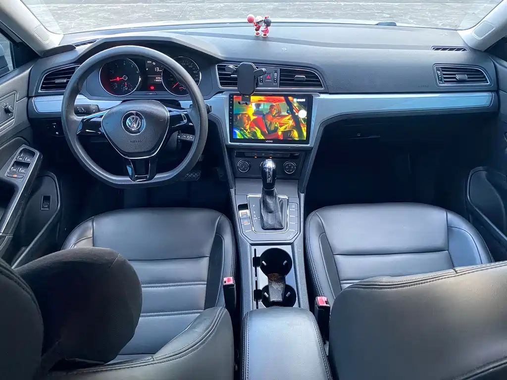 Volkswagen Lamando — миниатюра 7