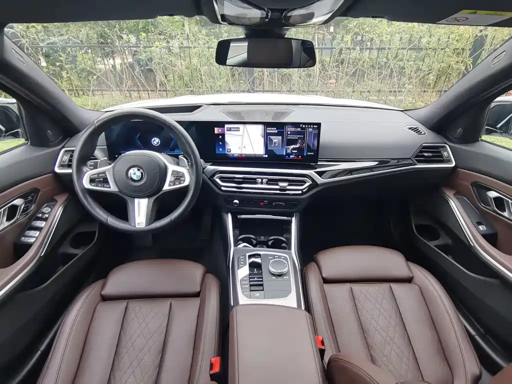 BMW 3 Series — миниатюра 24