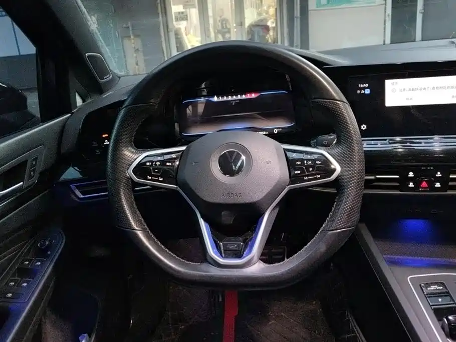 Volkswagen Golf — миниатюра 15