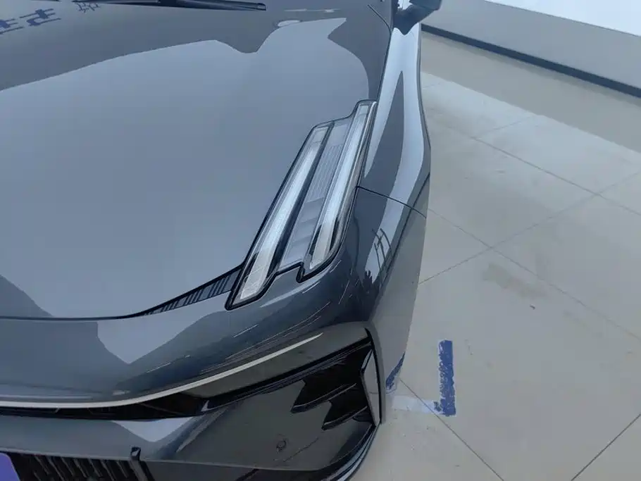 Lynk & Co 03 — миниатюра 5