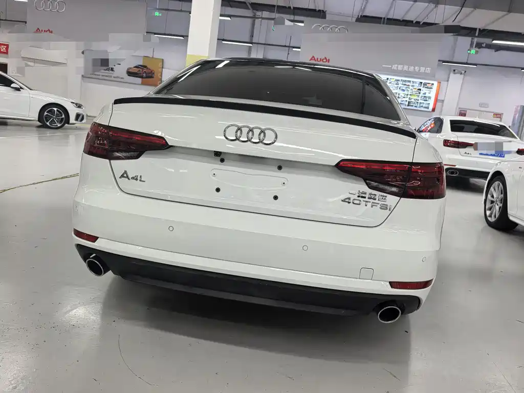 AUDI A4L