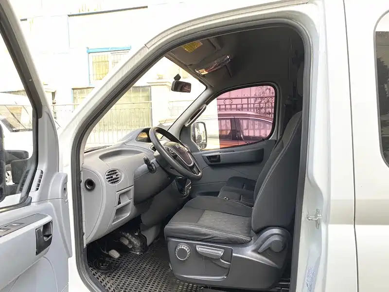 SAIC MAXUS XINTU V80