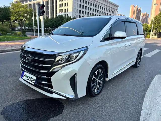 GAC Trumpchi M8