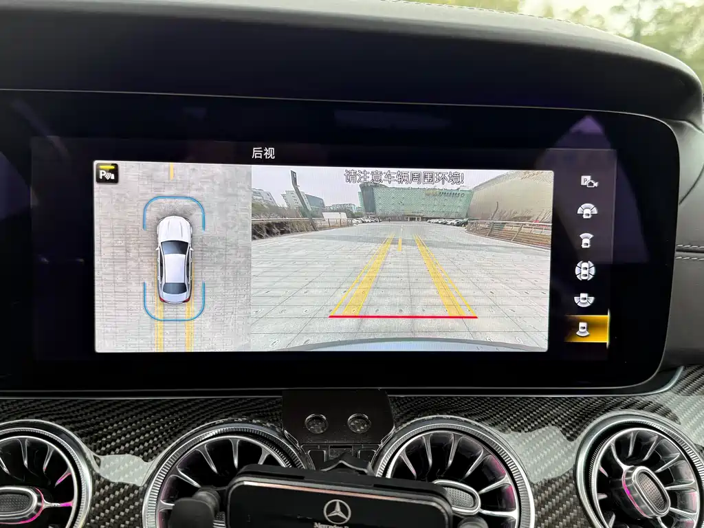 MERCEDES-BENZ E CLASS AMG