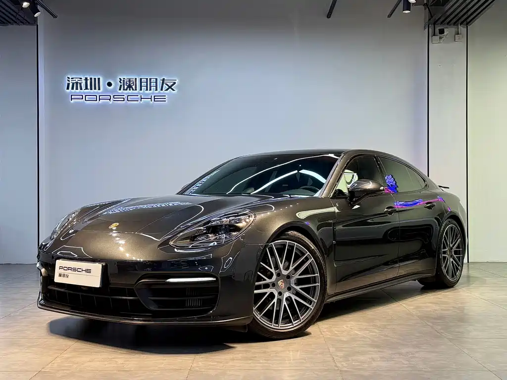 Porsche Panamera 2022