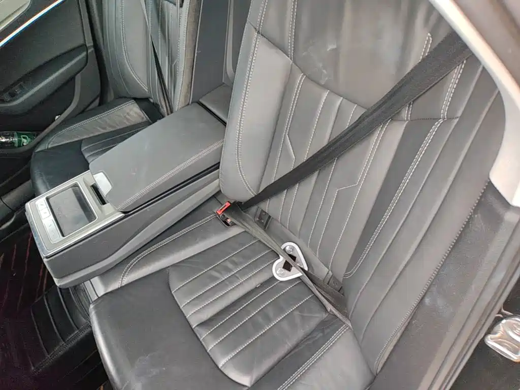 Audi A6L — миниатюра 17