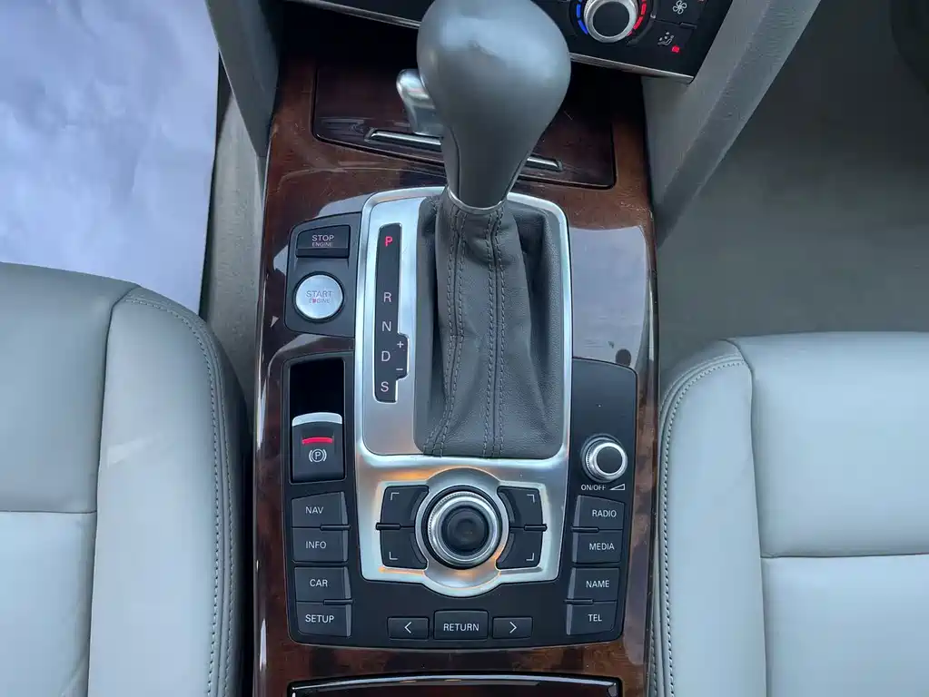Audi A6L — миниатюра 29