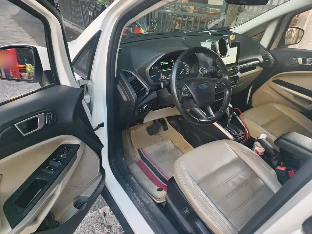Ford Ecosport — миниатюра 17