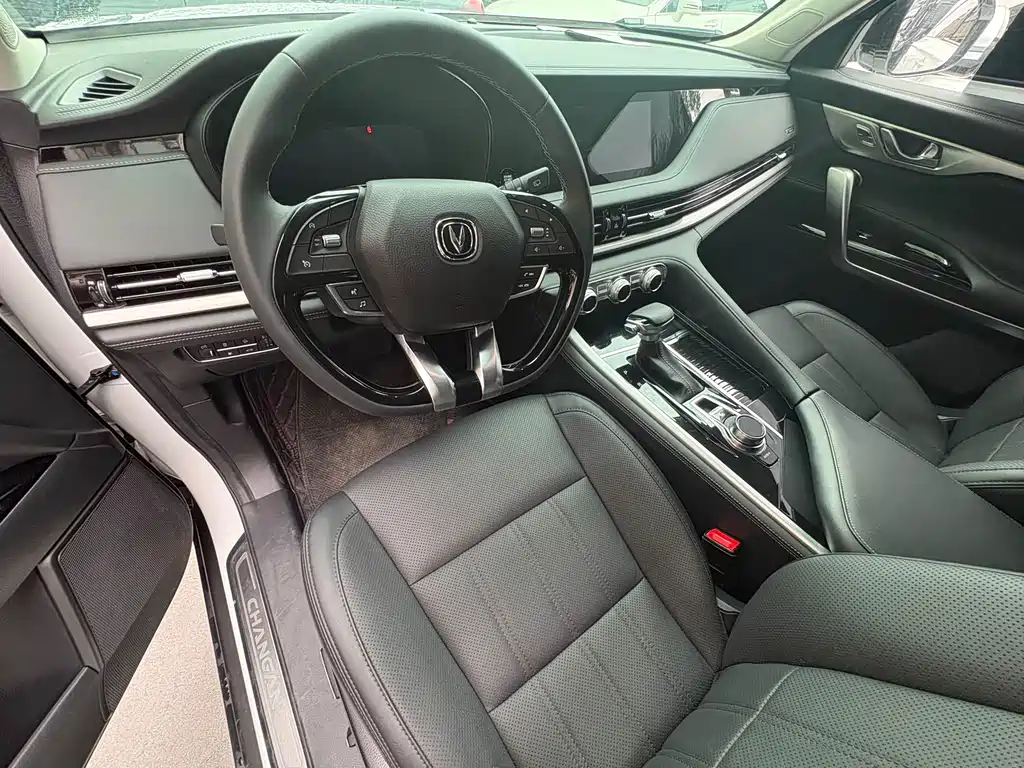 Changan CS95 — миниатюра 7