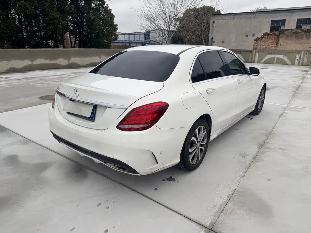 MERCEDES-BENZ C CLASS