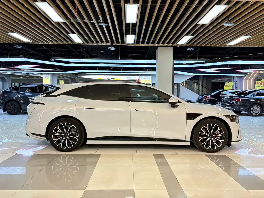 Zeekr 007GT — миниатюра 6