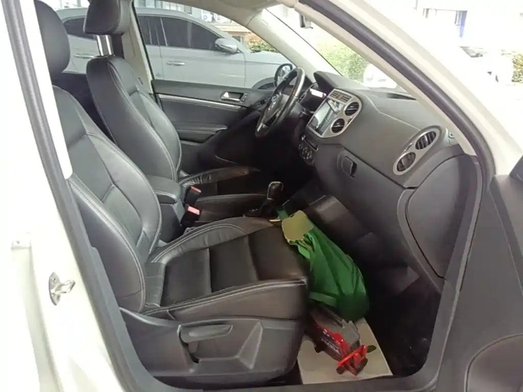 Volkswagen Tiguan — миниатюра 25