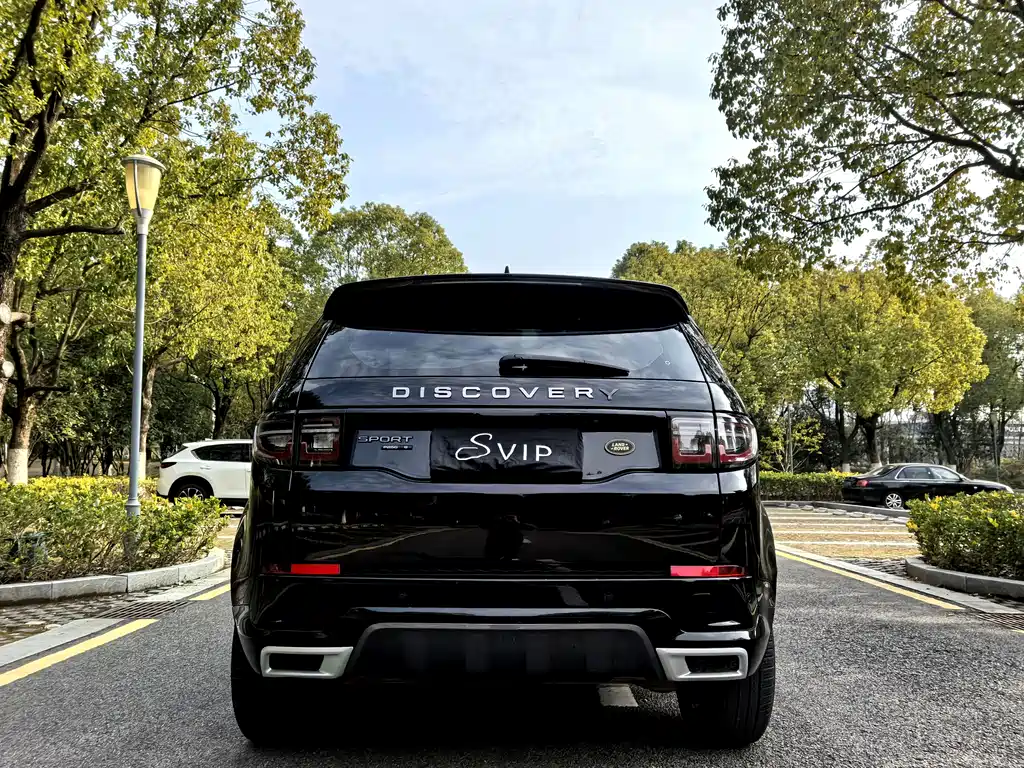 LAND ROVER DISCOVER SPORTS