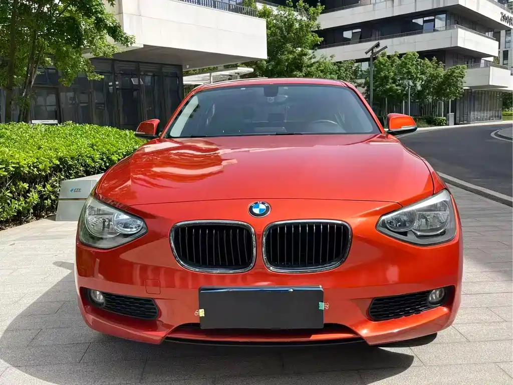 BMW 1 Series (Import) — миниатюра 2