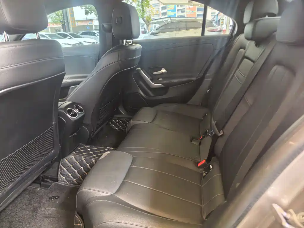 MERCEDES-BENZ A CLASS