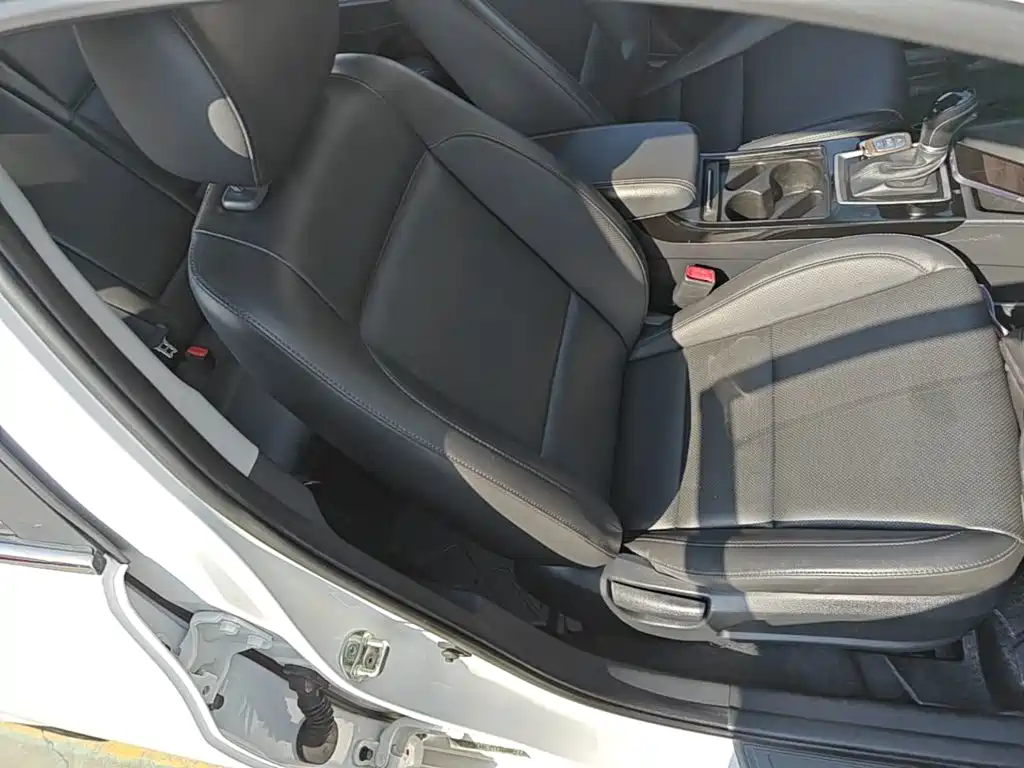 Hyundai Mistra — миниатюра 25